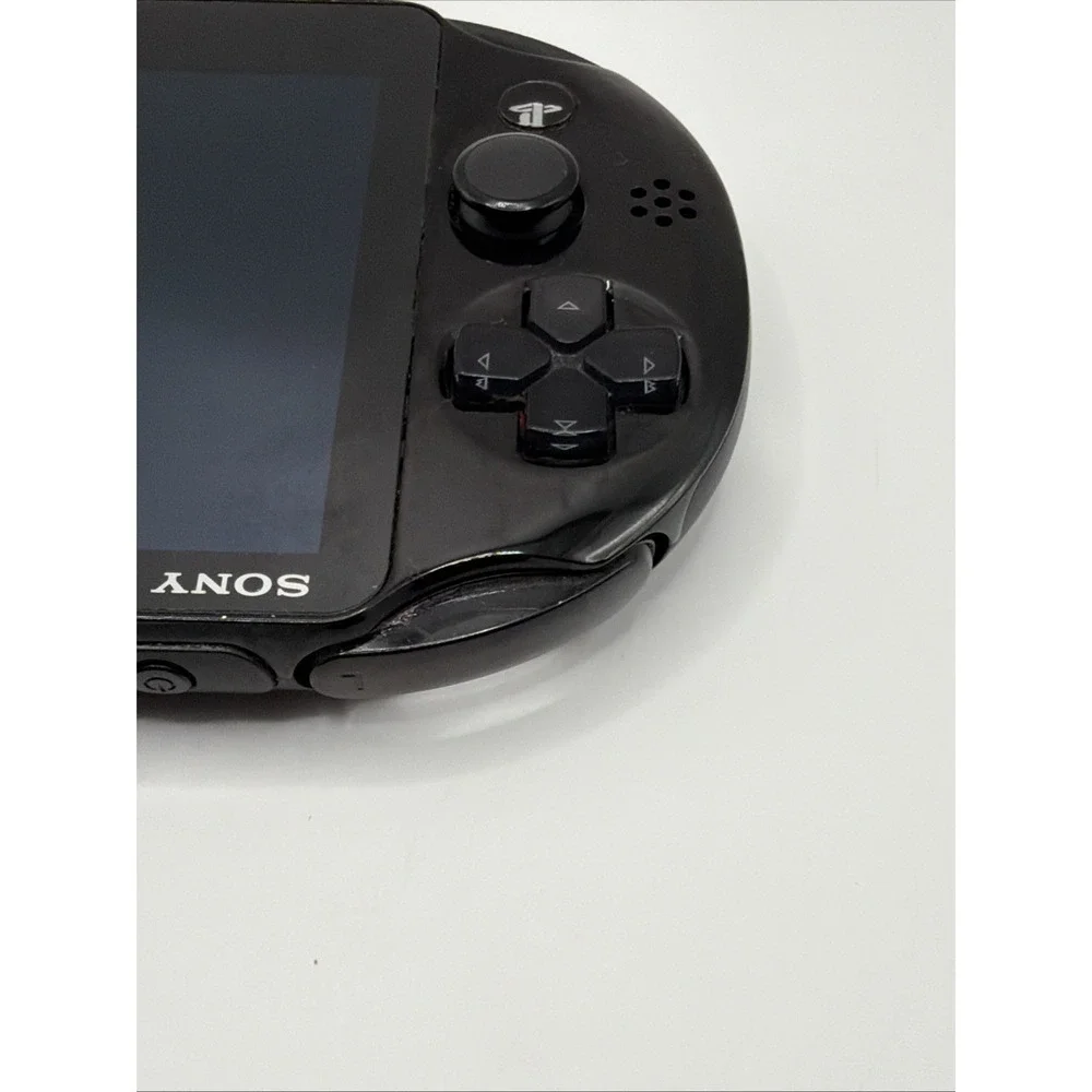 Sony PlayStation Vita Slim PS VITA Pch-2000 Black Console W/ 8GB Memory Card